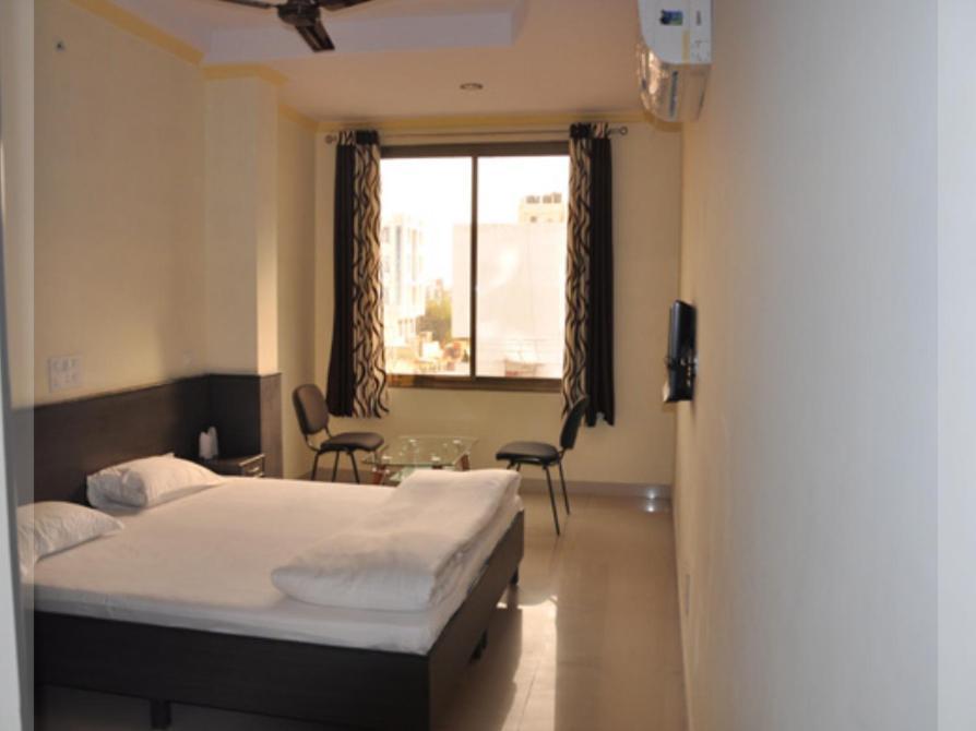 Hotel Soni Space Jaipur Room photo